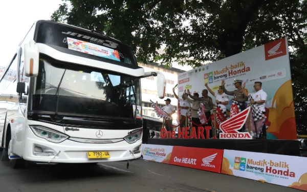 Thumbnail AHM Buka Pendaftaran Mudik dan Balik Bareng Honda 2025, Jangan Ketinggalan!