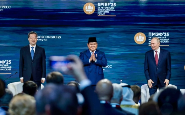 Thumbnail Di Hadapan Putin, Prabowo Tegaskan Indonesia Negara Non-Blok Bebas Aktif