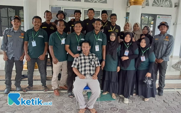 Thumbnail Berita - Tumbangkan Rivalnya di Pilchiksung, Hasriadi Jabat Keuchik Desa Rumah Panjang Abdya