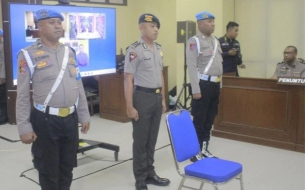 Brimob yang Aniaya-Bunuh Pelajar di Tual Resmi Dipecat, Keputusan Masih Bisa Dibatalkan