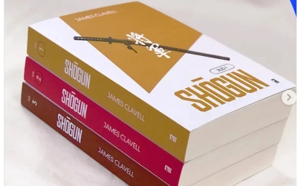 Thumbnail Rekomendasi 6 Novel Sejarah Politik yang Menarik Dibaca saat Libur Lebaran