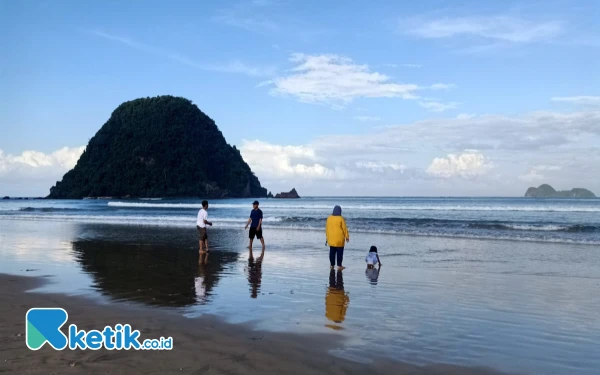 10 Pantai di Banyuwangi, Surga Wisata di Ujung Timur Pulau Jawa