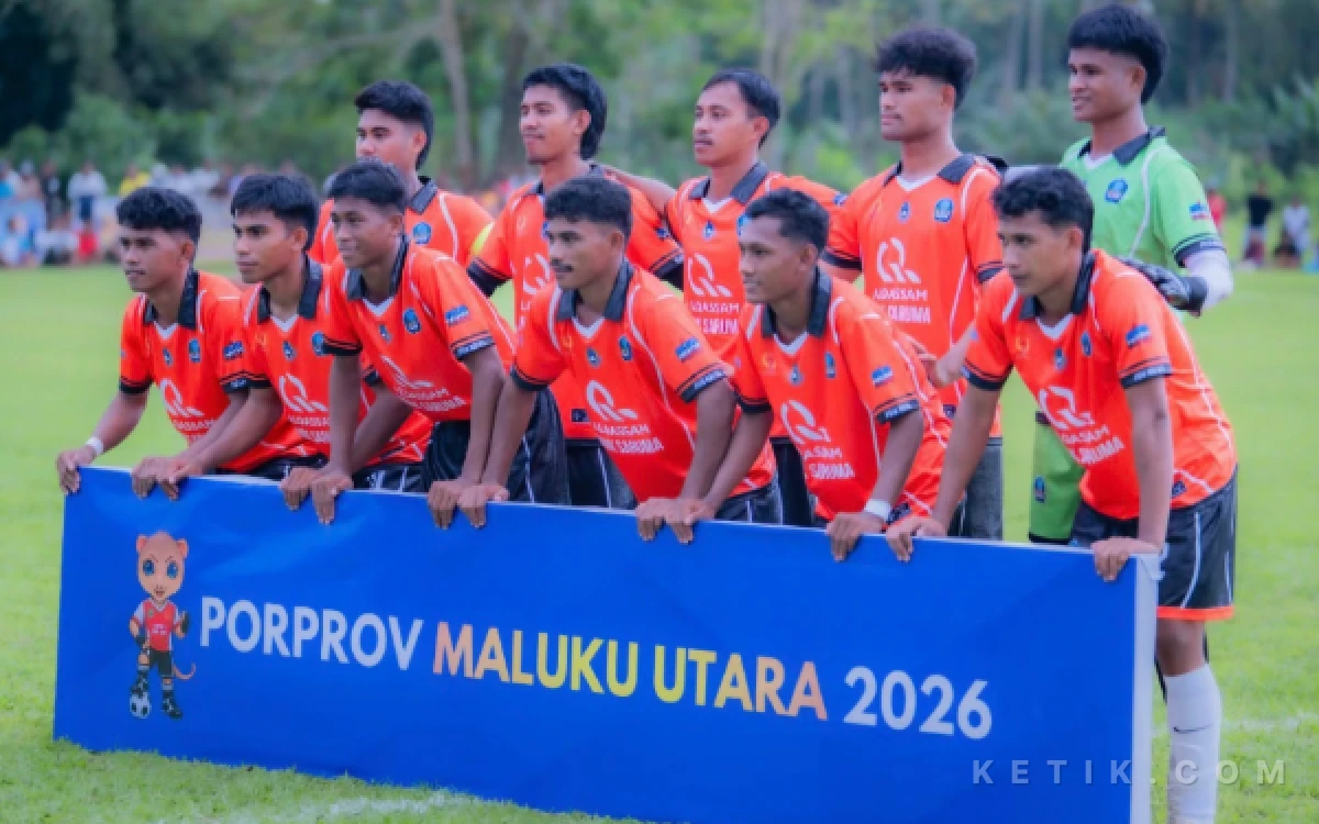 Thumbnail Berita - Protes Halsel Soal Ade M. Nur Saihitua Menohok Pengawas Pertandingan Cabor Sepak Bola Porprov Malut