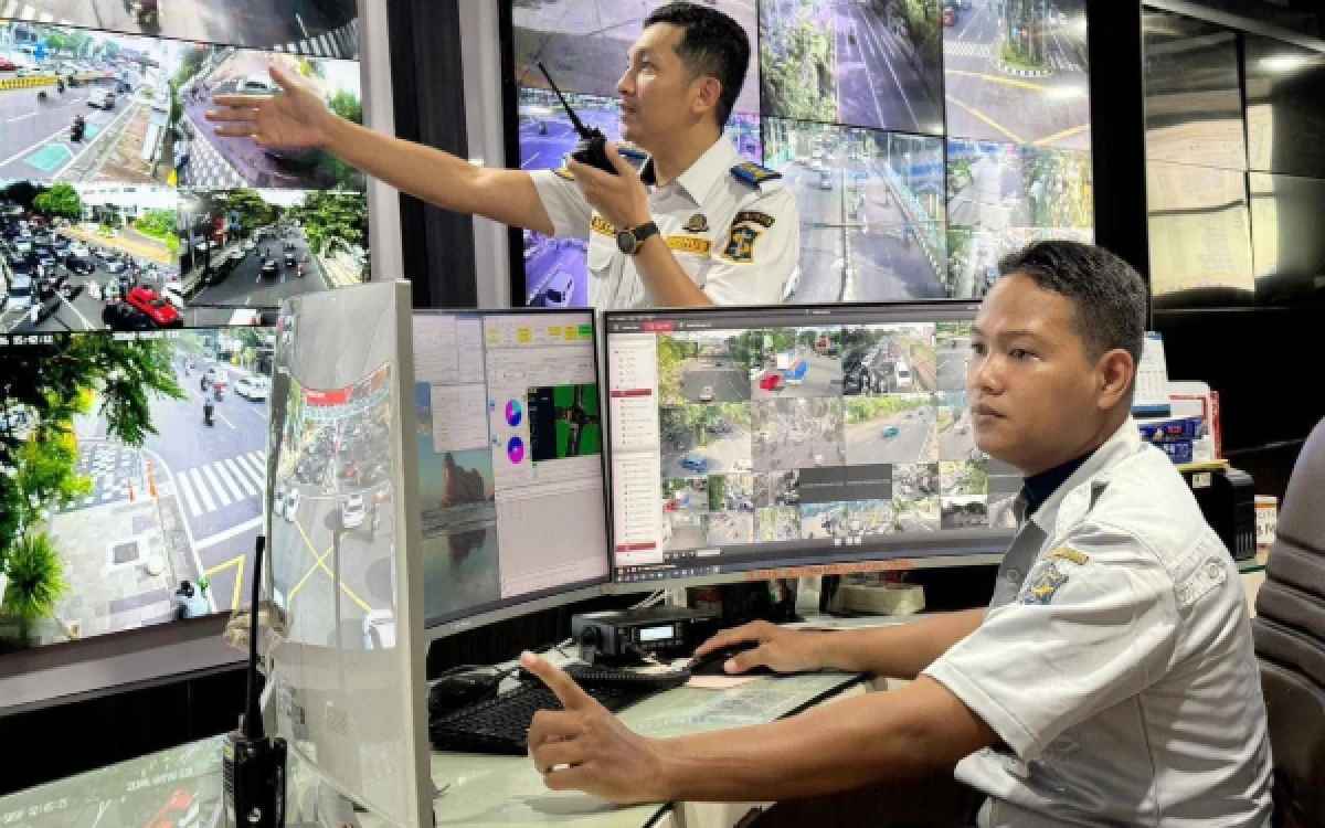Thumbnail Surabaya Perkuat Transformasi Smart City Lewat SITS dan Integrasi Layanan Digital