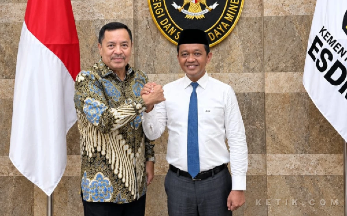 Thumbnail Berita - Temui Bahlil, Bupati TRK Bahas Investasi, Hilirisasi hingga Lapangan Pekerjaan di Nagan Raya