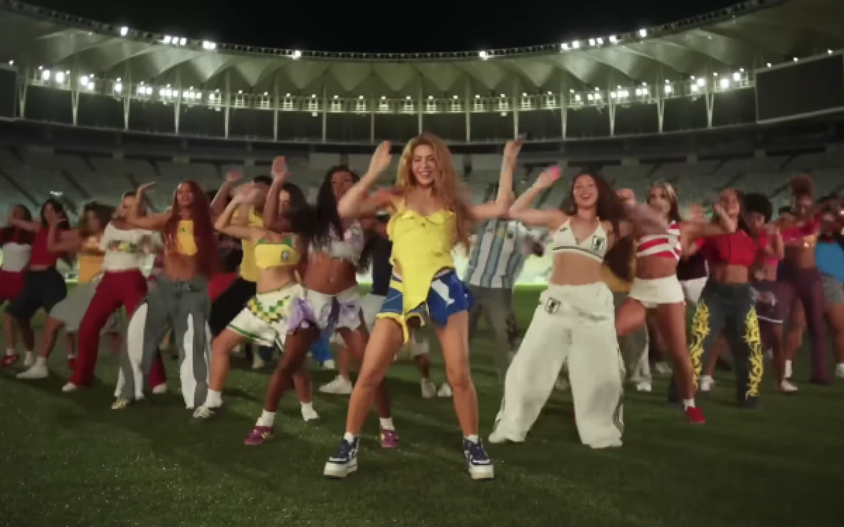 Thumbnail Berita - Setelah 16 Tahun Absen di Piala Dunia 2026, Shakira Merilis Single Terbaru "Dai Dai" yang Tayang 14 Mei