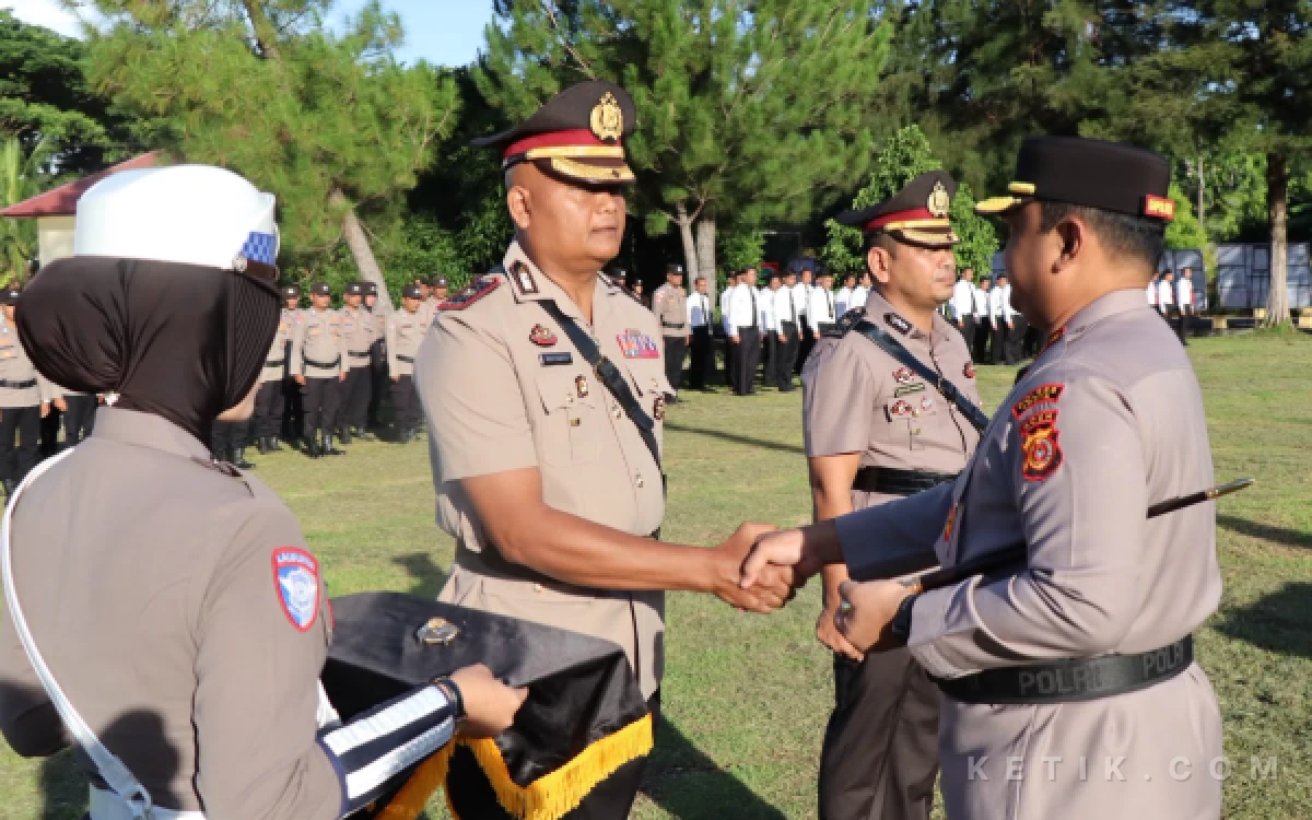 Thumbnail Berita - Wakapolres, Kasat Reskrim hingga Kapolsek di Polres Abdya Diganti, Ini Daftar Namanya