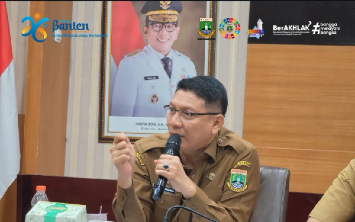 Thumbnail Berita - Sekda Banten Tekankan BUMD Tak Hanya Kejar Laba, tetapi Harus Beri Manfaat bagi Masyarakat