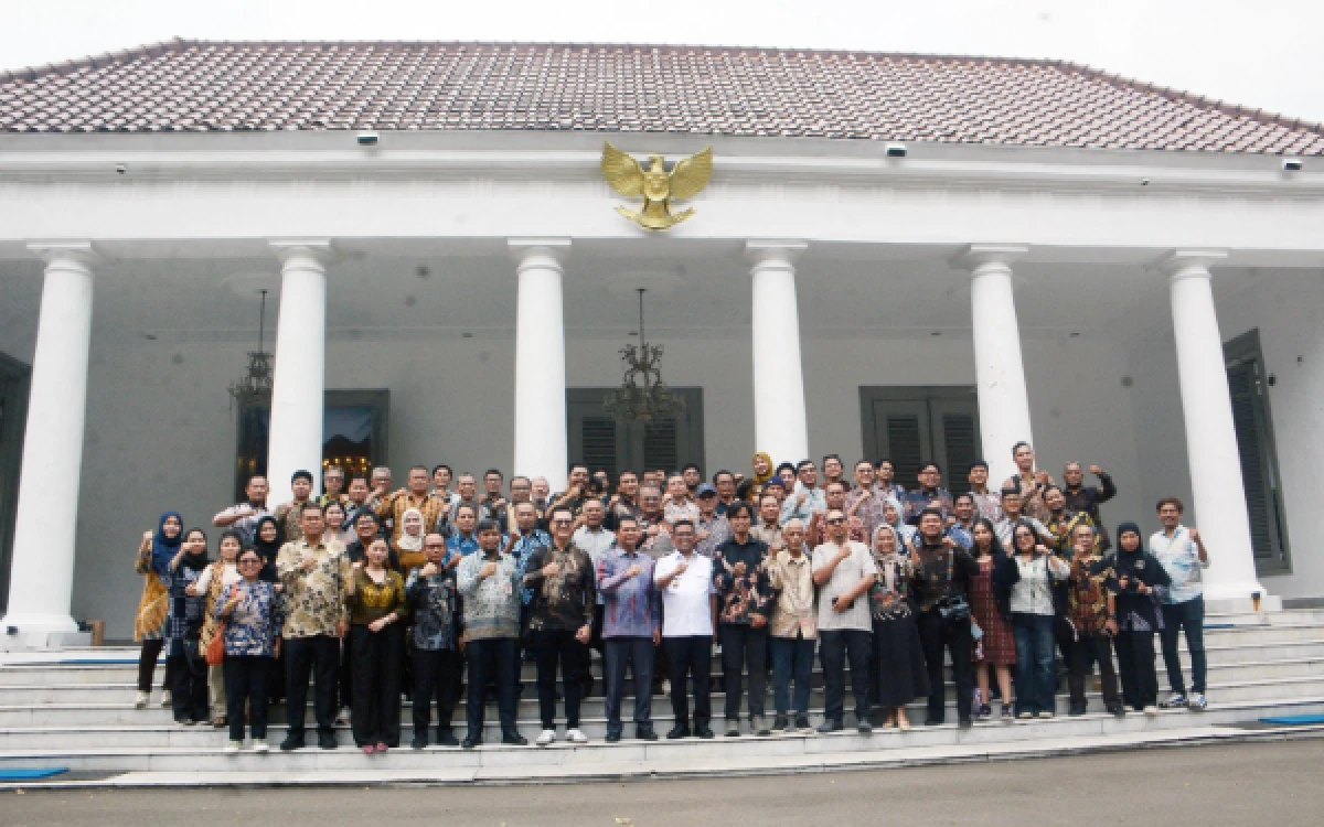 Thumbnail Berita - Pamer Kemandirian Fiskal Capai 70 Persen, Andra Soni Ajak Wartawan Promosikan Banten