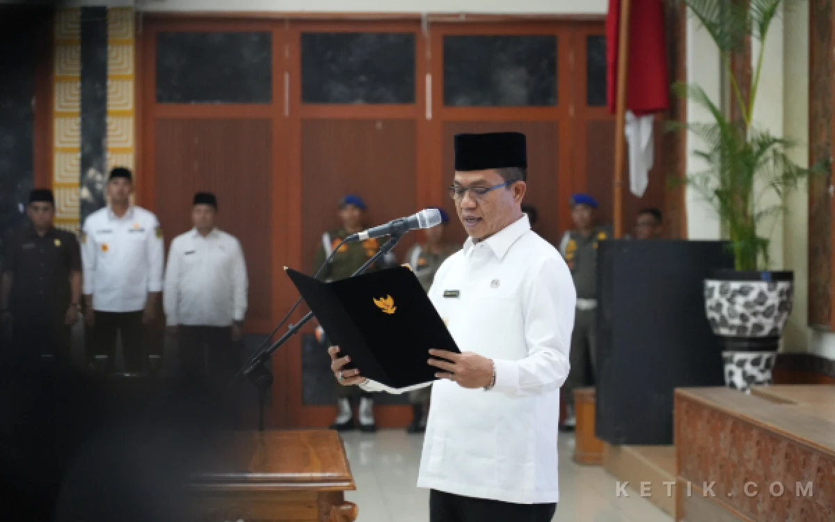 Thumbnail Berita - Bupati Bandung Tegaskan BPD Bukan Oposisi Kades, Tapi Mitra Strategis Desa