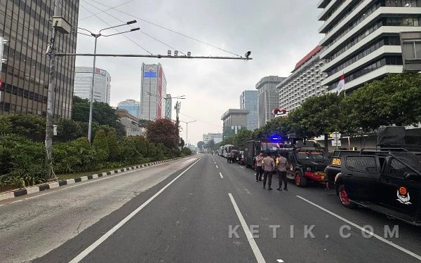 Thumbnail Berita - Jalan MH Thamrin Ditutup Total, Begini Penampakannya