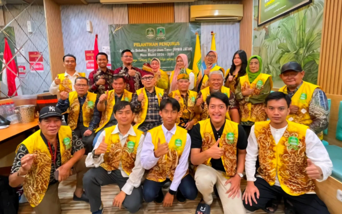 Thumbnail Berita - Resmi dilantik, AMBB Jatim Perkuat Kaderisasi dan Ciptakan Generasi Muda Banjar di perantauan