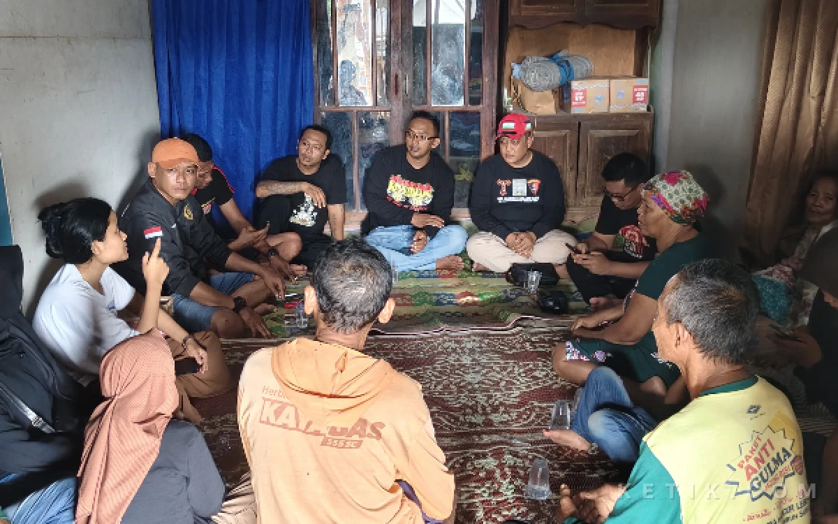 Thumbnail Berita - Ormas 212 Gelar Takziah untuk Korban Dugaan Pengeroyokan di Loceret, Dorong Penegakan Hukum hingga Tuntas