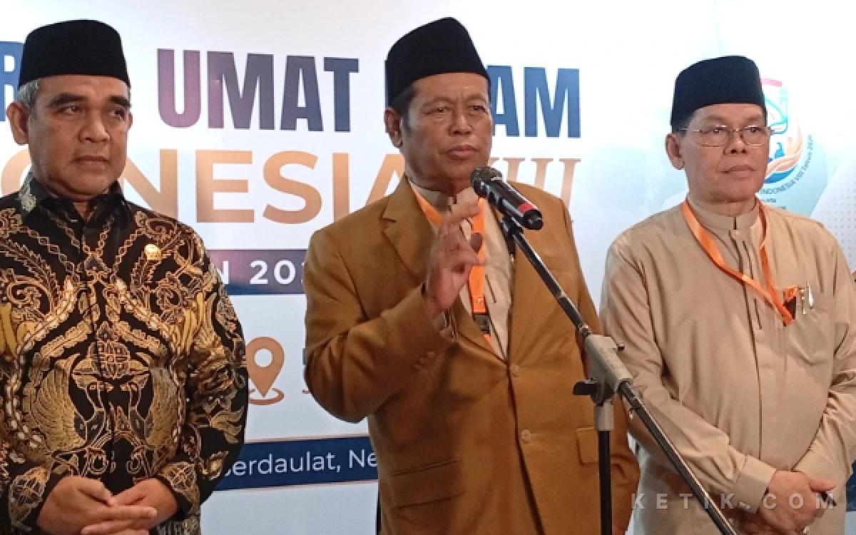 Thumbnail Berita - Umat Islam Bersinergi Bangun Bangsa, Pesan MUI dalam Pembukaan KUII Ke-8