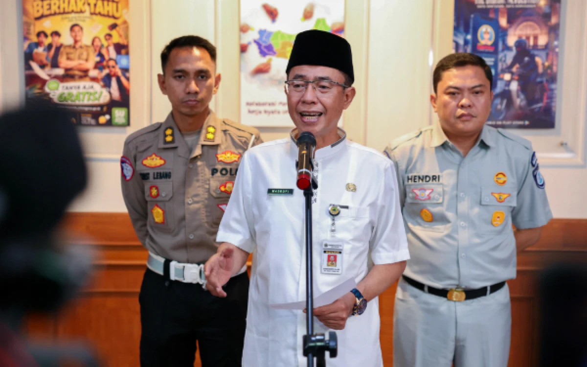 Foto Kepala Bapenda Provinsi Jawa Tengah Masrofi memberikan keterangan tentang Relaksasi pajak kendaraan bermotor