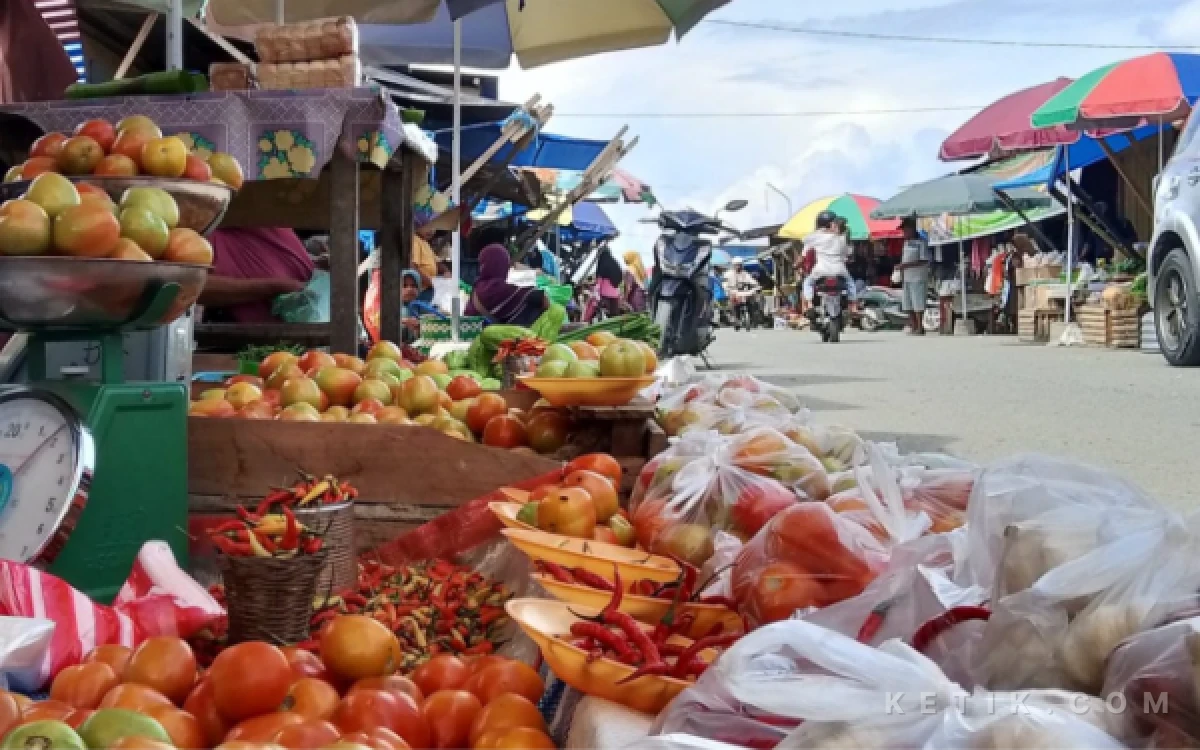 Thumbnail Berita - Pasar Labuha dan Paradoks Ekonomi Rakyat