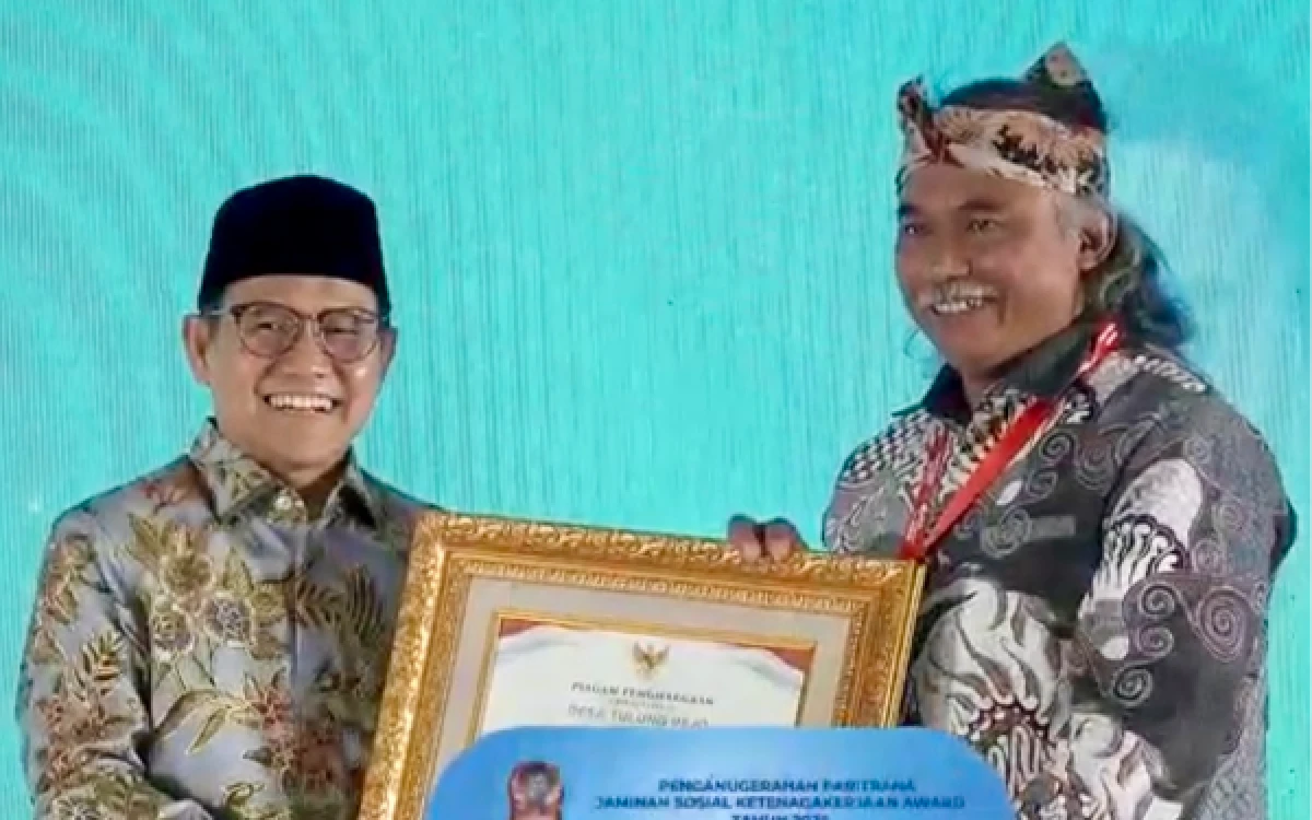 Thumbnail Berita - Patut Ditiru! Desa Tulungrejo Kota Batu Gunakan Dana Desa untuk Lindungi Para Pekerja, Kini Jadi Juara Nasional