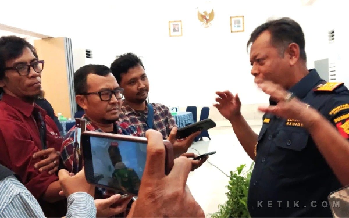 Thumbnail Berita - Bea Cukai Jatim I Sita 152 Juta Batang Rokok Ilegal Senillai Rp 227,4 Miliar