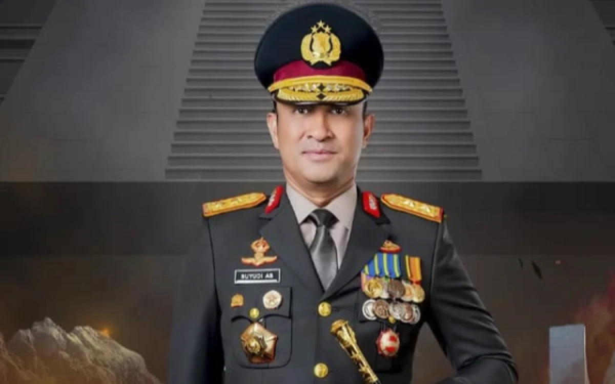 Thumbnail Berita - Pelantikan Kapolri Baru Komjen Suyudi Ario Seto Dijadwalkan Siang Ini