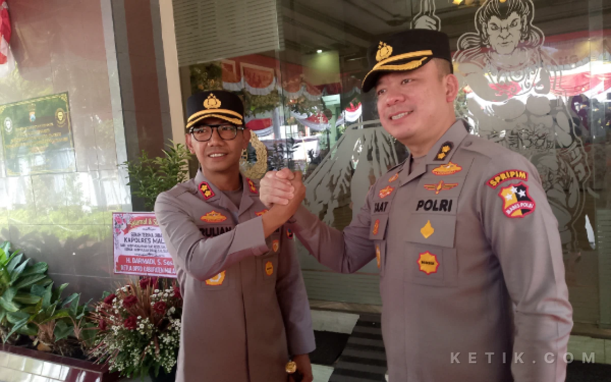 Thumbnail Berita - Resmi! AKBP Rulian Syauri Jabat Kapolres Malang, Begini Rekam Jejaknya