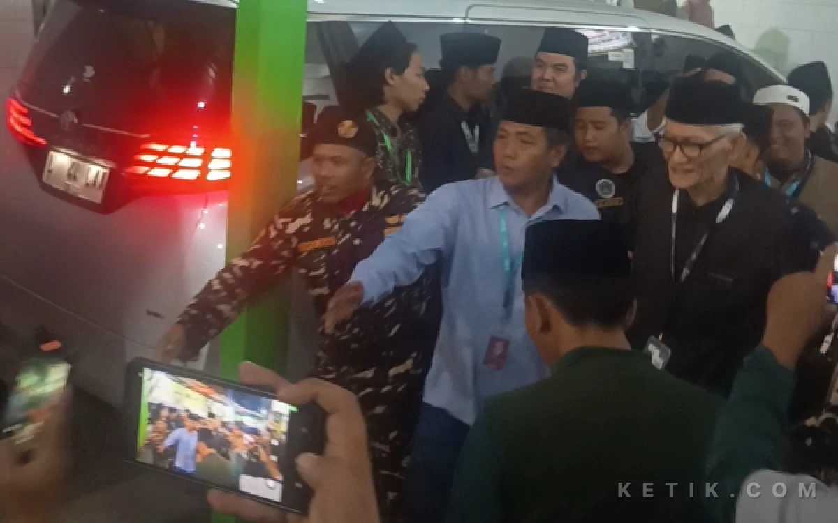 Thumbnail Berita - Resmi! KH Miftachul Akhyar Kembali Jadi Rois Aam PBNU 2026-2031